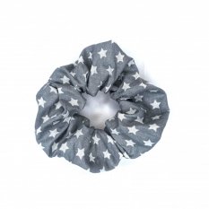 Scrunchie gumička Hvězdičky na šedé